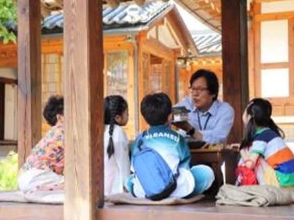 `신나는 여름방학, 시원한 한옥체험 어때?` 2023 어린이 한옥캠프