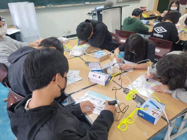 광주광역시 남구, 청소년 사로잡은 ‘진로체험지원센터’ 인기