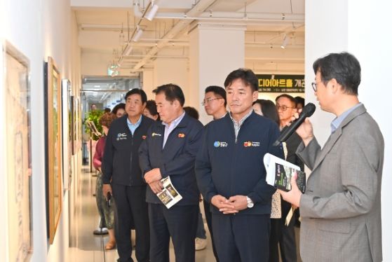 남관 미디어아트홀 개관식