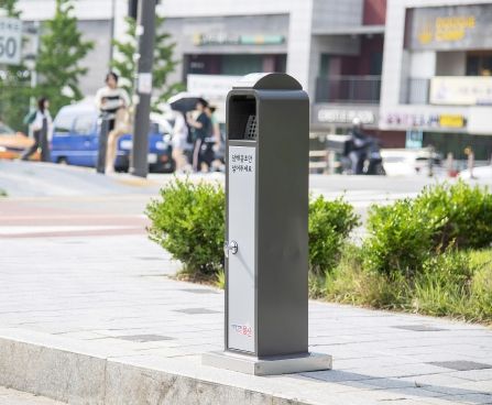 담배꽁초 전용 수거함 설치현장 (용산구 백범로 318)