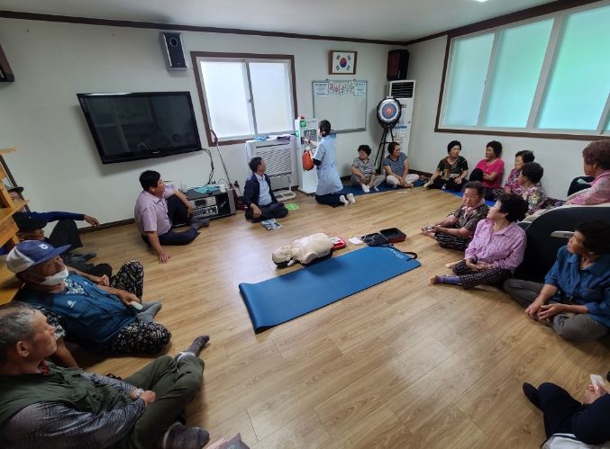 경로당 자동심장충격기 보급