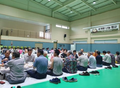 무안군 망운면 새마을부녀회, 어르신들의 건강도 껑충! 초복맞이 복달임 나눔 행사