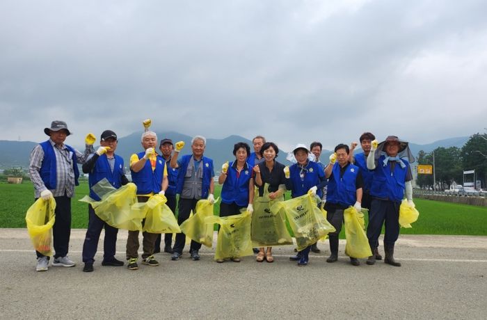 고성군 구만면바르게살기위원회, 환경 정화 활동 전개 펼쳐