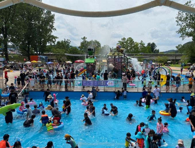 2022년 백곡천 어린이물놀이장 운영 사진