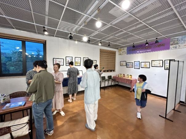 ‘이 세상에 단 하나뿐인 그림책’ 작품전시회