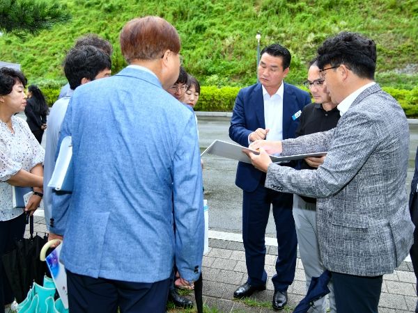 박종우 시장 거제시추모의 집 현장 방문 점검